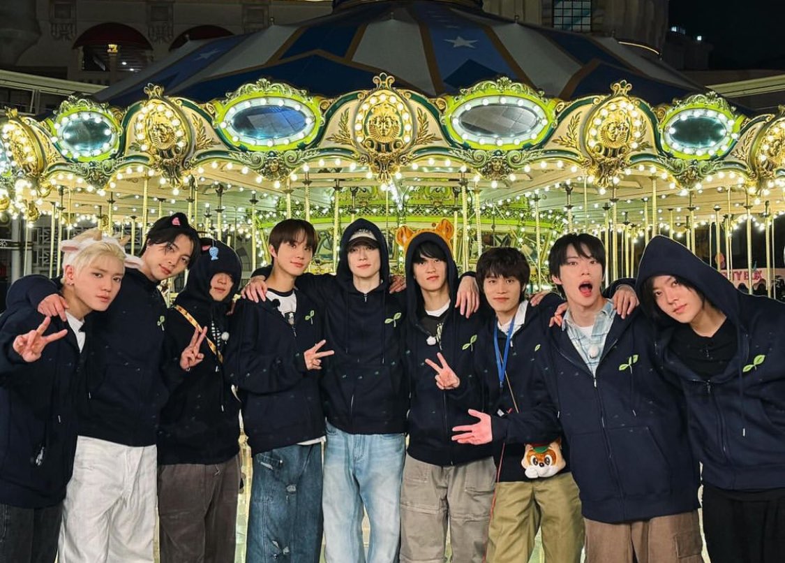 swettyy_mee's tweet image. And also my fams, my home, my coolest squad!🥹😘💚 

#NCT127 #Ilichil #OneTwoSeven