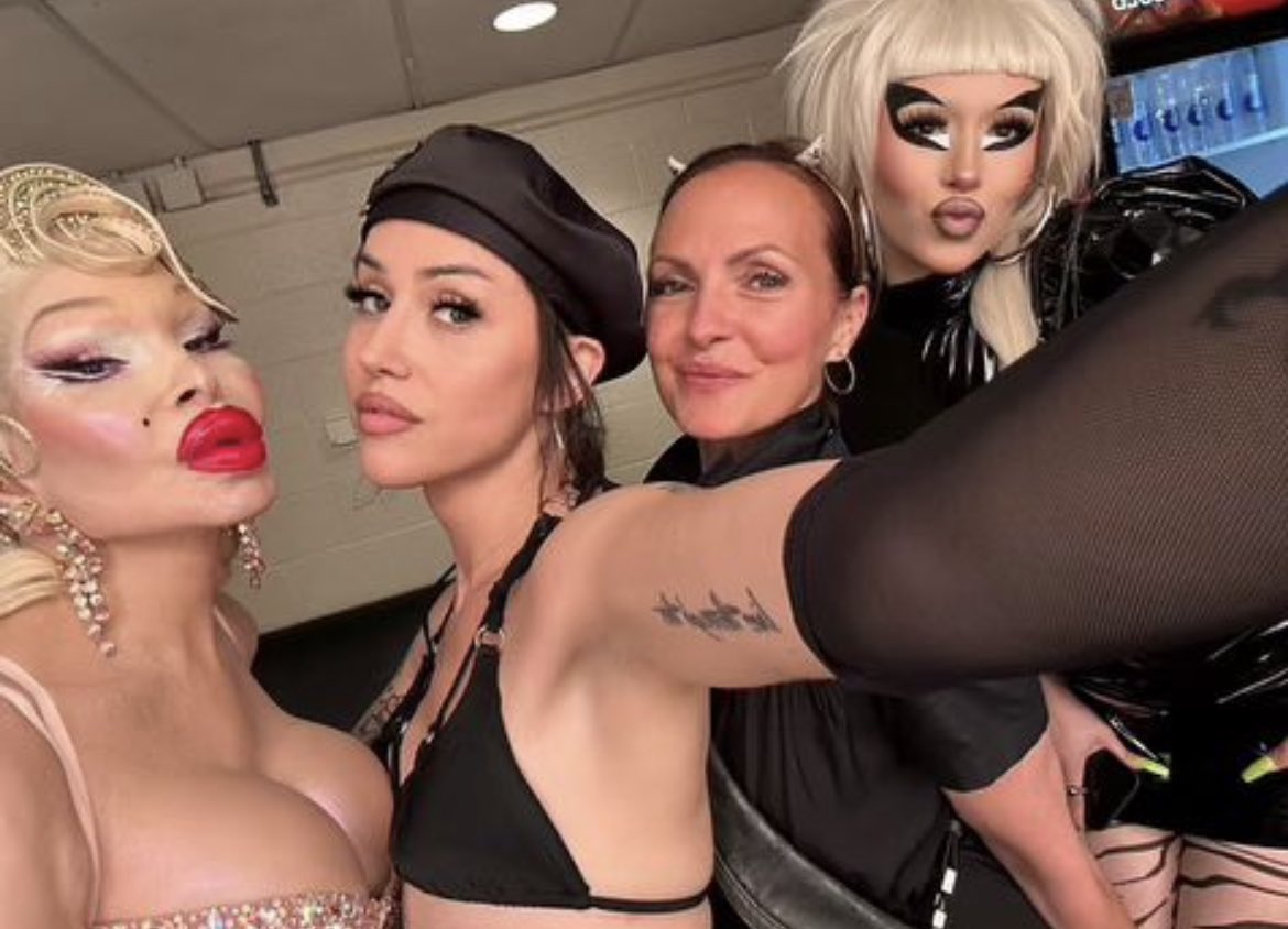 Drag_Crave's tweet photo. Adore Delano looks flawless alongside Amanda Lepore, Gina Garan &amp; Jaycie O'Day for Omaha Pride in Omaha, Nebraska. https://t.co/IhYQXSqH8Y