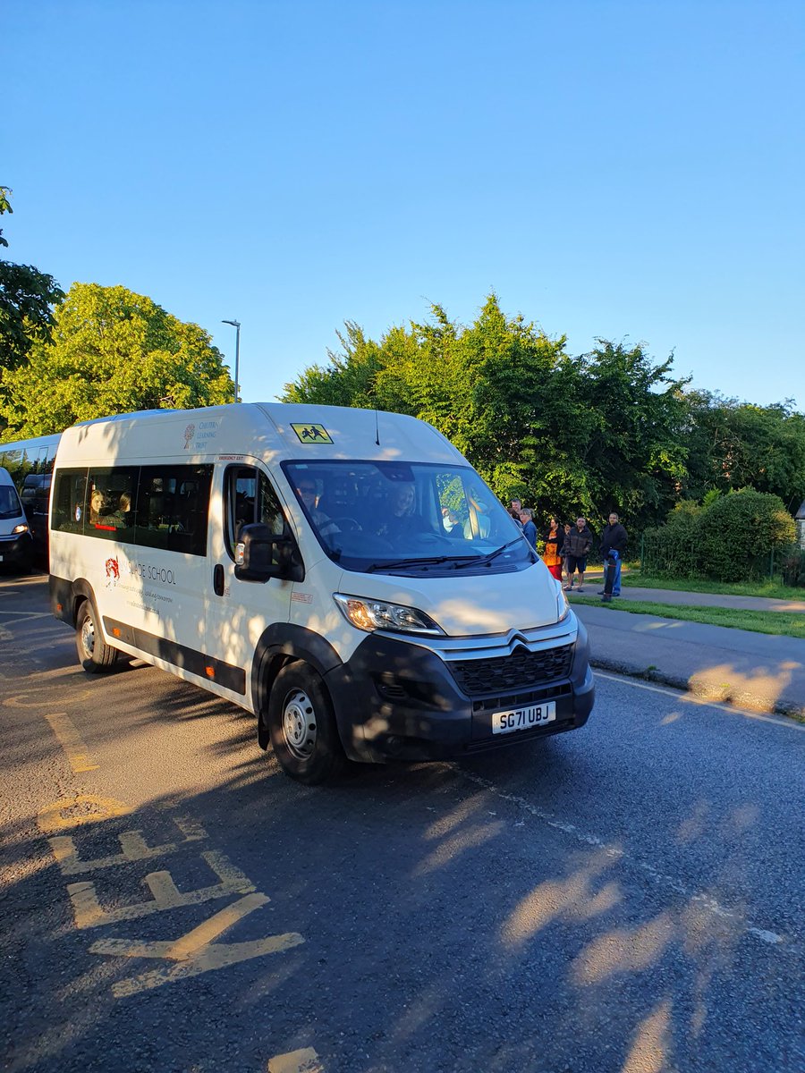 Linslade School tweet media