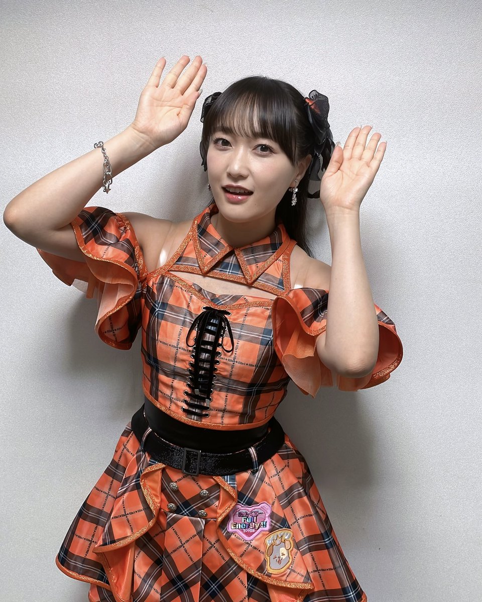📷チェキポーズ発表📷 1、2枚目🩷「愛 for you！」ポーズ 「キミがいる