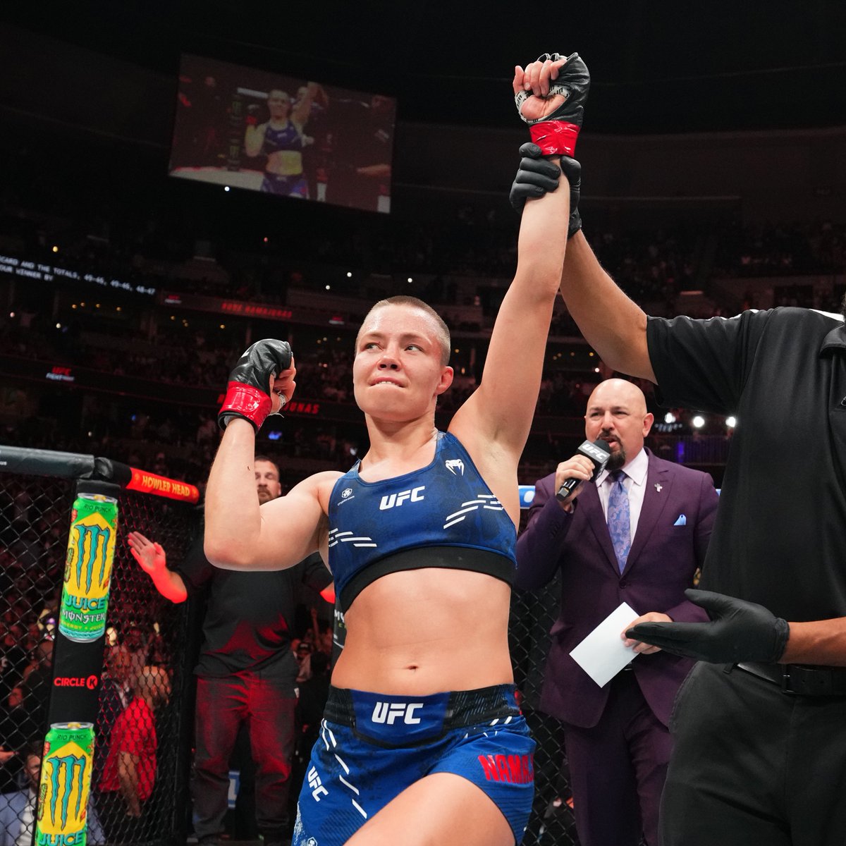 ufc's tweet photo. Thug Rose has won her last 2 trips at flyweight and is one step closer to becoming a two division champ!

#UFCDenver | @RoseNamajunas https://t.co/EvoVLSFzRT