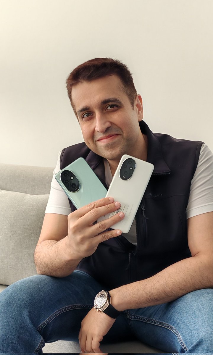 MadhavSheth1's tweet photo. Guess the most unique feature of the H200 series. The correct answer will stand a chance to win H200 Pro.
To get notified about the product, click here - https://t.co/cNW0uADzbL
#HONOR200series #ShotonH200 https://t.co/bTy9yQgSI2