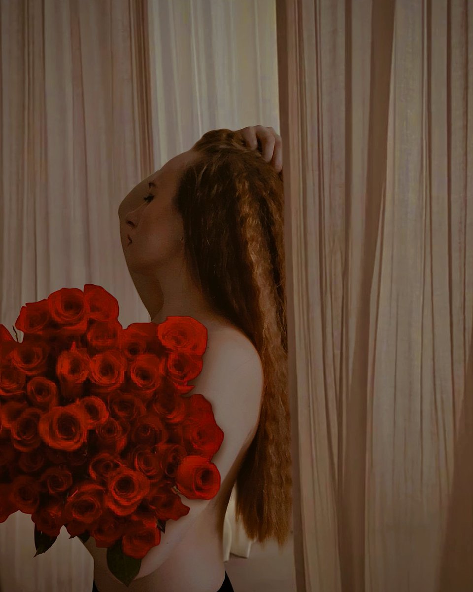 Good morning #NFTCommunity 💛

"I'm with a bouquet of roses" 🌹 

1/1

30 xtz 🖼♥️

L💋ink👇

#nftarti̇st #NFTs