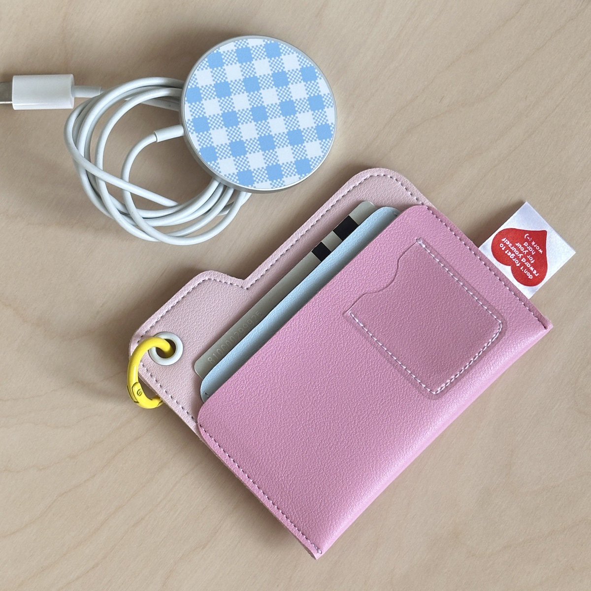 zkdtim_'s tweet photo. ꒰ wts lfb ph go 🇵🇭 | HELP RT ꒱

❥ card wallet holder, passport case &amp; holder by @wggcraftstudio

⤿ ₱475 - ₱650 ea
✧ doo: 07/20
✧ dop: 50% dp / full - 7/20 | rembal - 7/30
⤿ order form: https://t.co/bS8e3YNbHQ
⤿ feta from thai — isf to follow 

dm for questions! ☆ https://t.co/bQMeEMjEG8