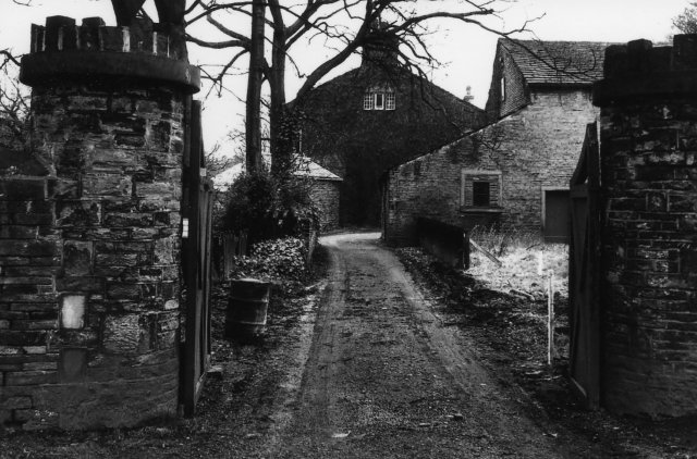 FOSMchurchyard's tweet photo. The still visible gate posts at the entrance to Lydgate House. Samuel Washington, #AnnWalker's land agent,  &amp; family moved in when the widower Lamplugh Wickham Wickham moved out. Read more at The family of Samuel Washington.pdf (https://t.co/syXF5h2fLR) https://t.co/XSX1wN4G1g
