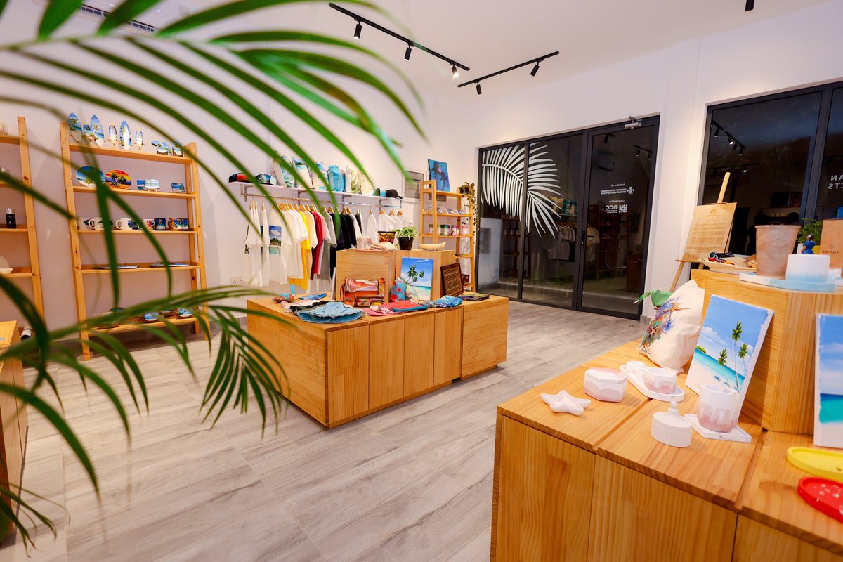 Authentic_MV's tweet photo. Celebrating a milestone as we open our new outlet in AA. Thoddoo! This vibrant island is one of the most trending tourist destinations, making it a must-visit spot for anyone looking to explore the true essence of the Maldives. https://t.co/sQtiQw235C
