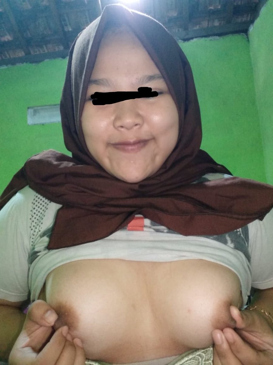 ItemTytyd's tweet photo. Butuh belaian lelaki 🤤🤤💧 https://t.co/c4akvh53sT