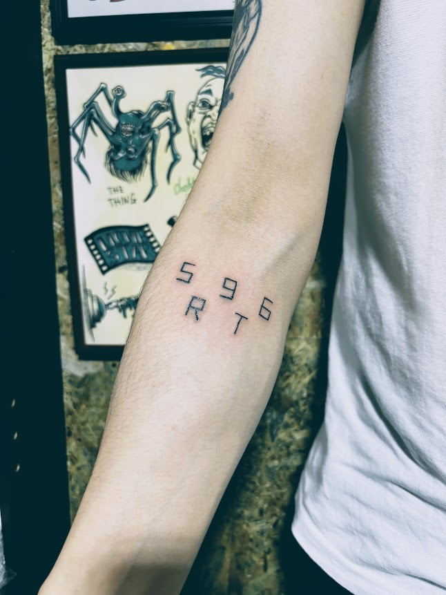 sssswakaba's tweet photo. いたずら書きなタトゥー大好き！
ありがとうございましたー！
トモにーありがとー！
#sapporo #sapporotattoo #tattoo #doodle #catnipstudio #doodletattoo #いたずら書き #札幌 #レタリング #タトゥー #letteringtatto https://t.co/jhWlyCgu2A