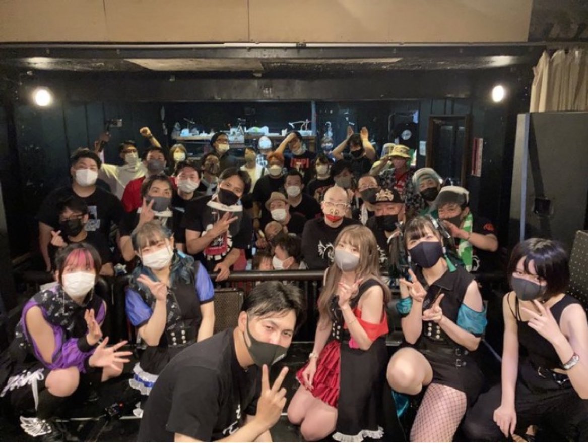 みのる tweet media