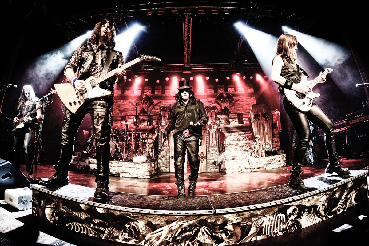 Welcome2MN's tweet image. Welcome to the show 

#welcome2mynightmare
#alicecoopertribute
#alicecooper