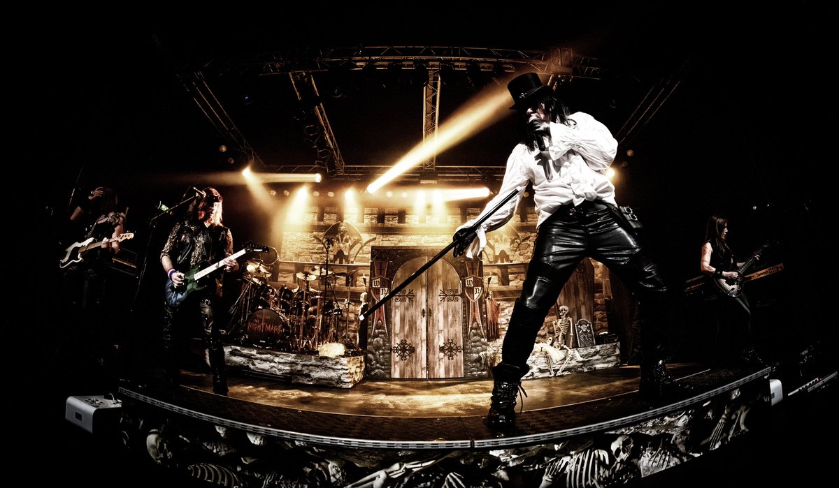 Welcome2MN's tweet image. Welcome to the show 

#welcome2mynightmare
#alicecoopertribute
#alicecooper