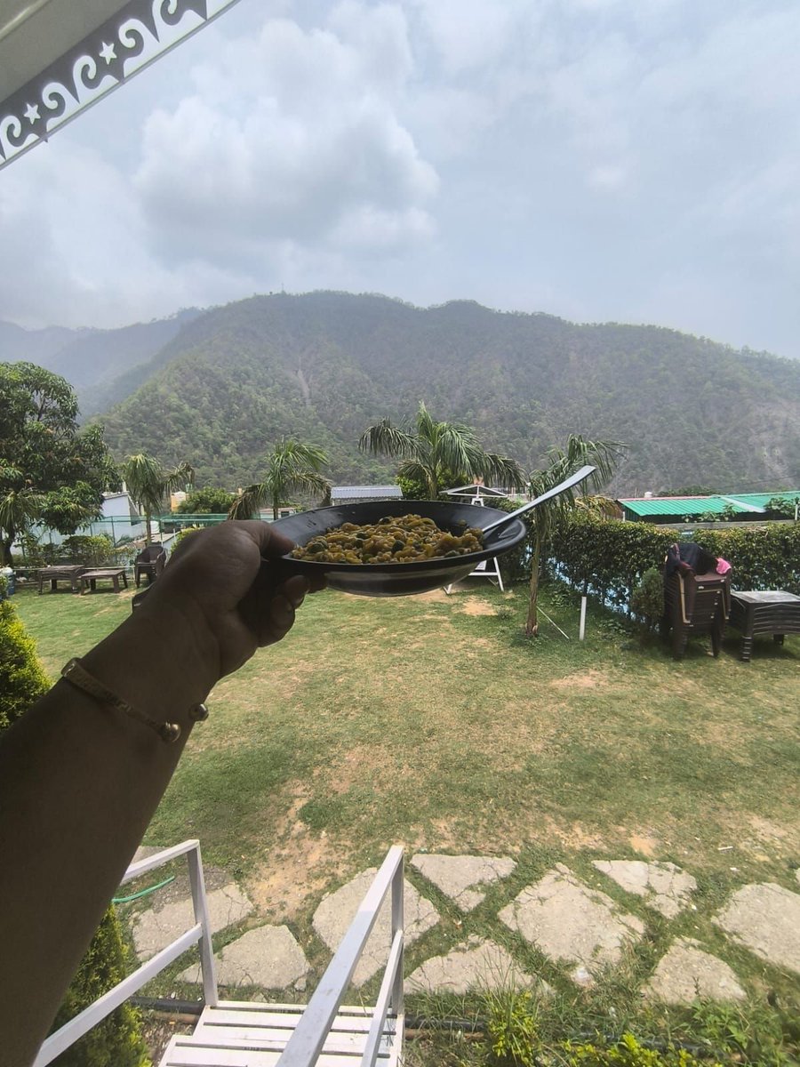 WeatherRadar_IN's tweet image. Our user Bharat Girdhar is enjoying the beautiful weather in Shivpuri, Uttarakhand! How&apos;s the weather in your area? 🌤️🌳 #WeatherCheck #ShivPuri #Uttarakhand