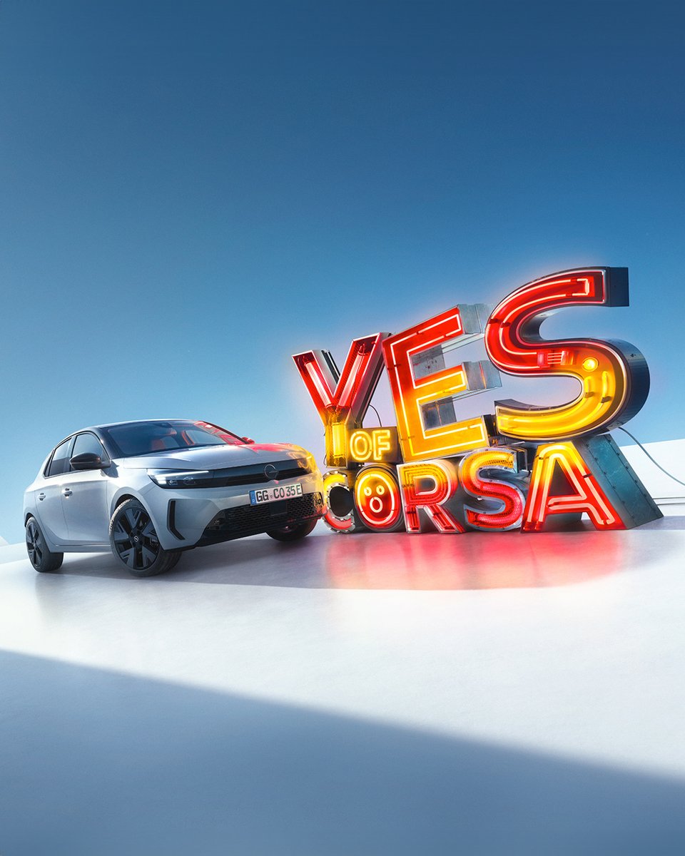 Opel's tweet image. An exciting Championship is coming to its climax. Are you ready for today's final? #YesOfCorsa ⚽ #ESPENG
❤️ = Team Spain | 👍 Team England