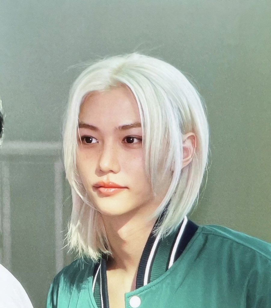 valrani_skz's tweet photo. felix just confirmed he’s a natural blonde 🙂‍↕️ https://t.co/Ra2R82HXER
