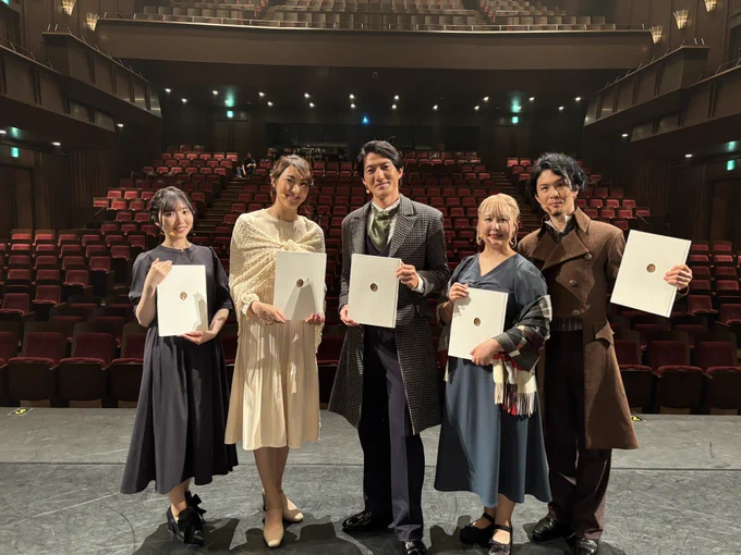 「Jewels Story プッチーニの奏でた世界」 2日間ありがとうございました!  第一幕は和装の女性を 第二幕はレベッカを  二役演じさせて頂きました! まったく違う役柄に心が躍り、 無事初めての生朗読劇を終えることができました  舞台に立つの、楽しいなぁ  #プッチーニの奏でた世界