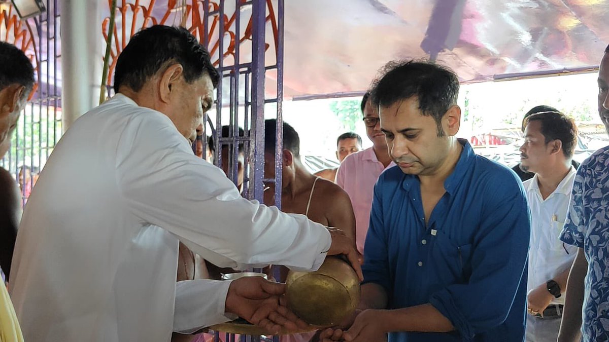 PradyotManikya's tweet photo. Today at the kharchi puja ! History heritage and culture of our erstwhile kingdom and state https://t.co/WUwLtdU0XL