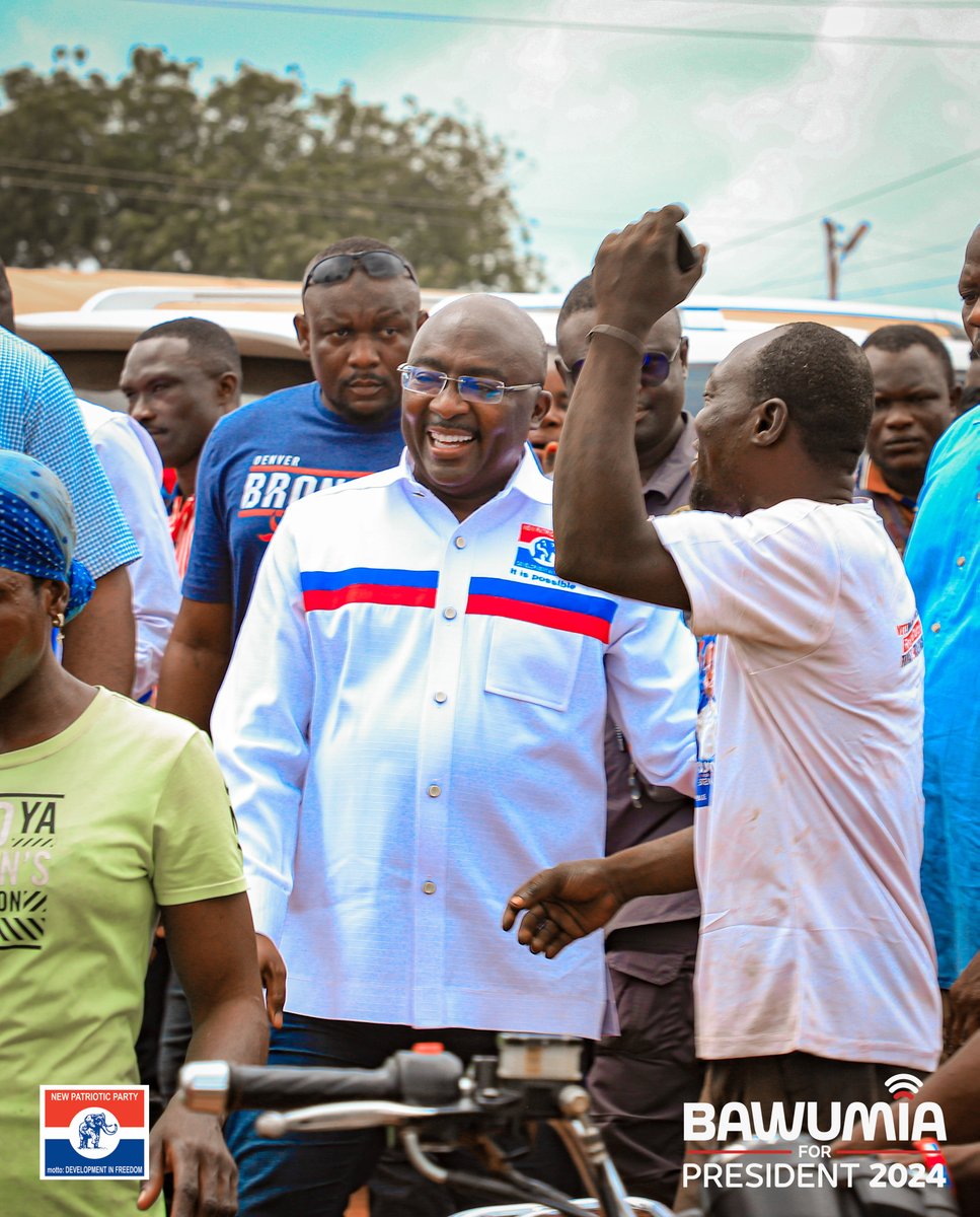 MBawumia's tweet photo. I was in Tatale/Sanguli, Zabzugu and Yendi constituencies on Saturday as part of my constituency-focused campaign tour.

The energetic support of my vision for national development was most appreciated . Combining the fertile abilities of the youth and properly thought-through policies and programmes will surely take Ghana to the next level.

Indeed, it is possible!