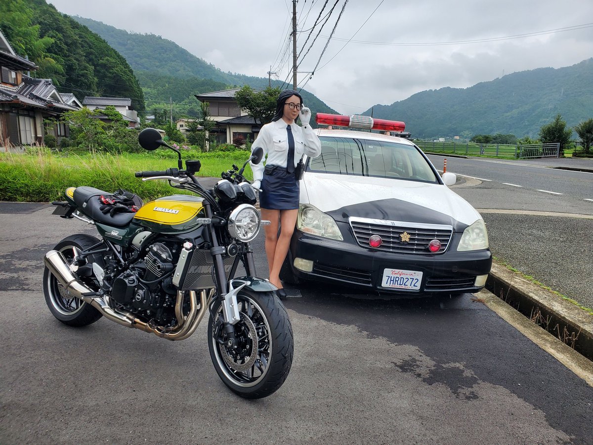 tile30644289's tweet photo. 帰り道。。。。
#丹波篠山市
#警察官
#取締り
#R176
#良くできてるやん
#職人技 https://t.co/zbwEMO6hJ5