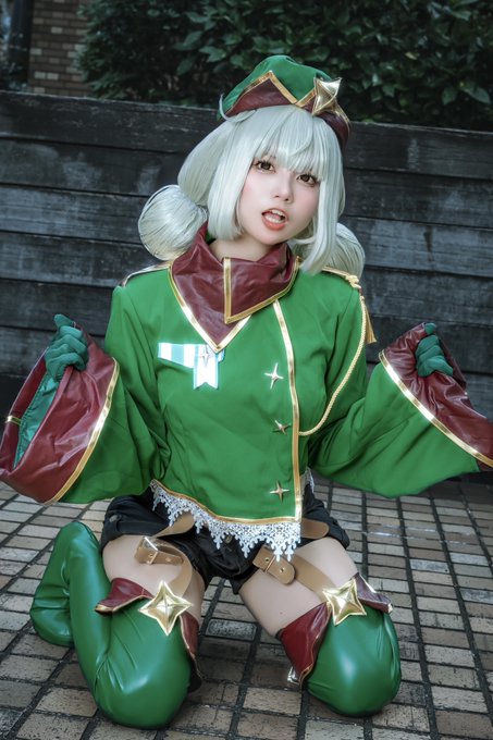 Twitterのコスプレ画像18