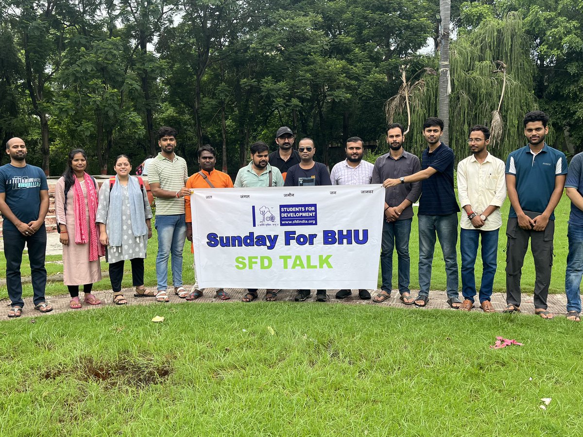 iAbhilashKashi's tweet photo. आज #SundayForBHU के अन्तर्गत #SFDTalk का आयोजन किया गया । जिसमें विशेष रूप से @SFDIndiaOrg के राष्ट्रीय प्रमुख श्री राहुल गौड़ जी का रहना हुआ । https://t.co/qBt2XYCLqP