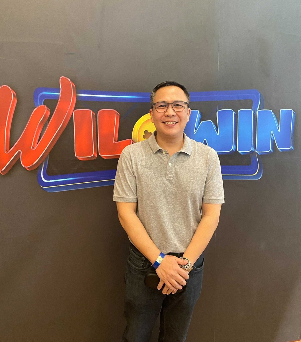 News5PH's tweet photo. Nasa New Frontier Theatre na sina #MediaQuest President and CEO #JaneBasas at #TV5 President and CEO #GuidoZaballero para sumuporta sa "Wil Comeback Party" ng #WilToWin. #News5 | Via Von Belinario https://t.co/TxfjzZWzb6