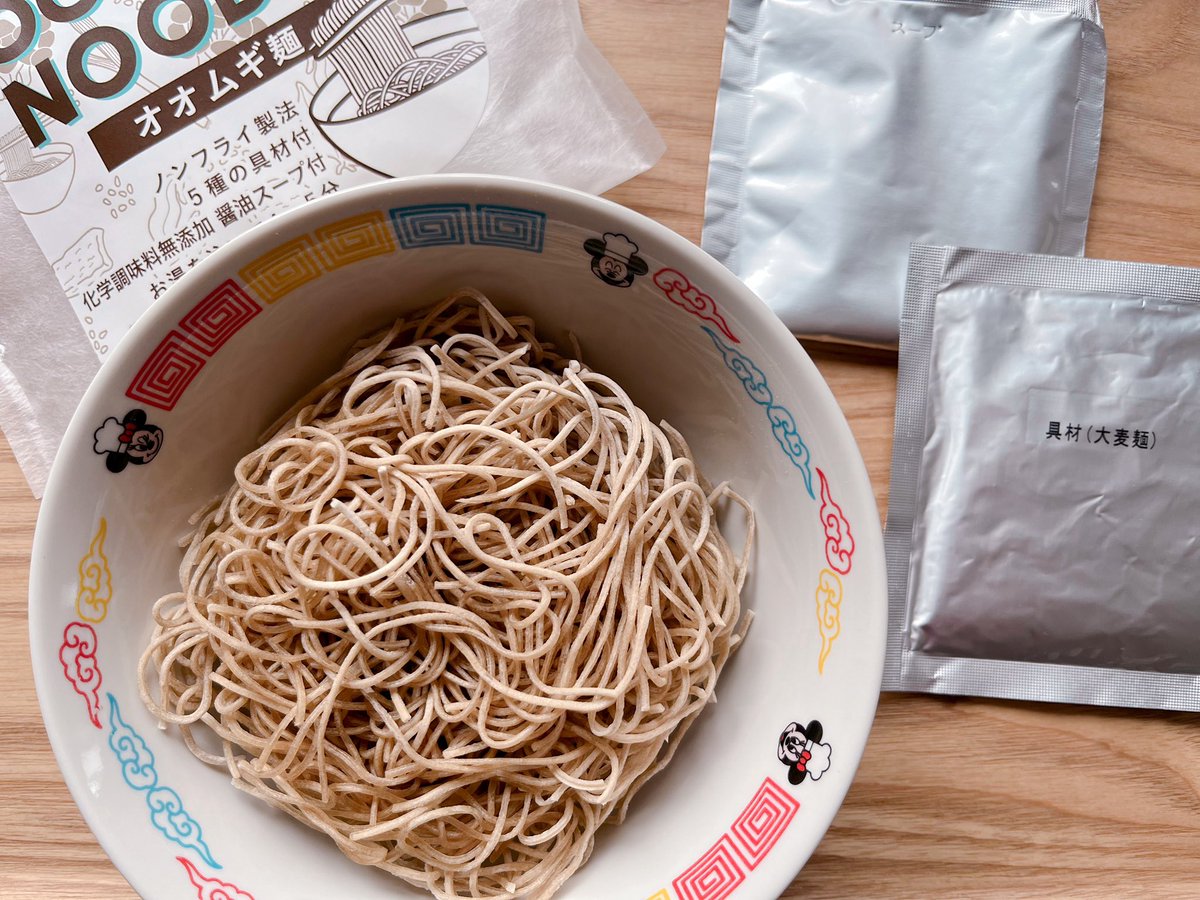 harumam_2176's tweet photo. #PR #コエタス
#plusmugi #プラスムギ #即席麺
コエタス様より提供頂きました𓂃⟡.·
+mugi
ハトムギ麺×即席麺
日本初、簡単にハトムギを食べられるお湯を注ぐだけのノンフライ ハトムギ麺。
大麦と小麦を1:1で練り込んだ、オオムギ麺も入っておりました。 https://t.co/1zsjNsHe0O