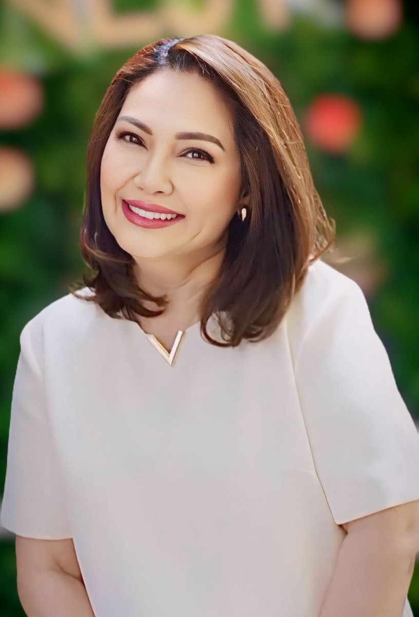 AndreiLoveInay_'s tweet photo. As long as I live ,I love you Inayyy!!! 💋💋💋
#MaricelSoriano #DiamondStar 
@officialmaryaph https://t.co/H0fakAZcb8