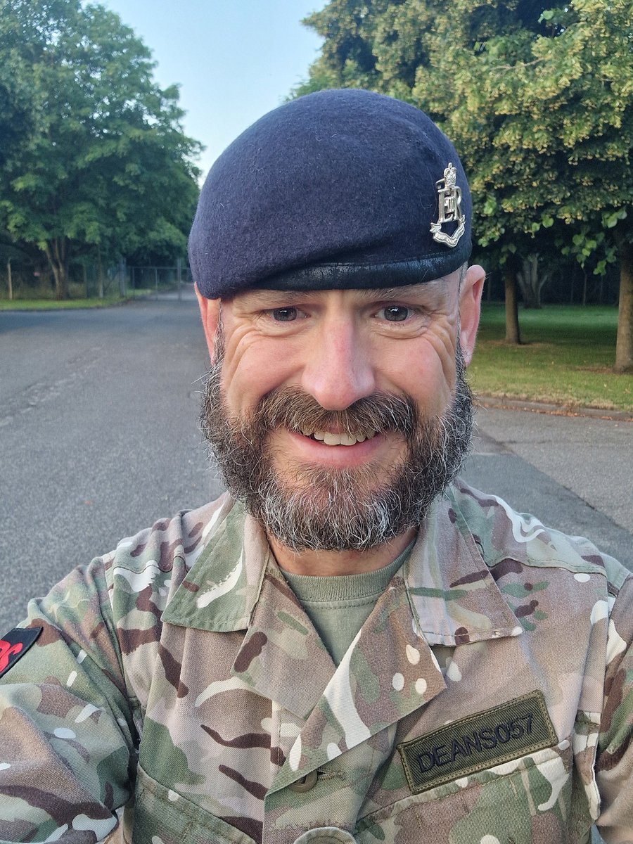 First time in rig with the beard...still feel like I'm gonna get gripped at any second