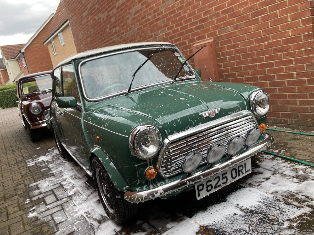 kevtrombone's tweet photo. @joncoupland Quite. I find car washing therapeutic. 😊 https://t.co/Zcgi0A0k6C