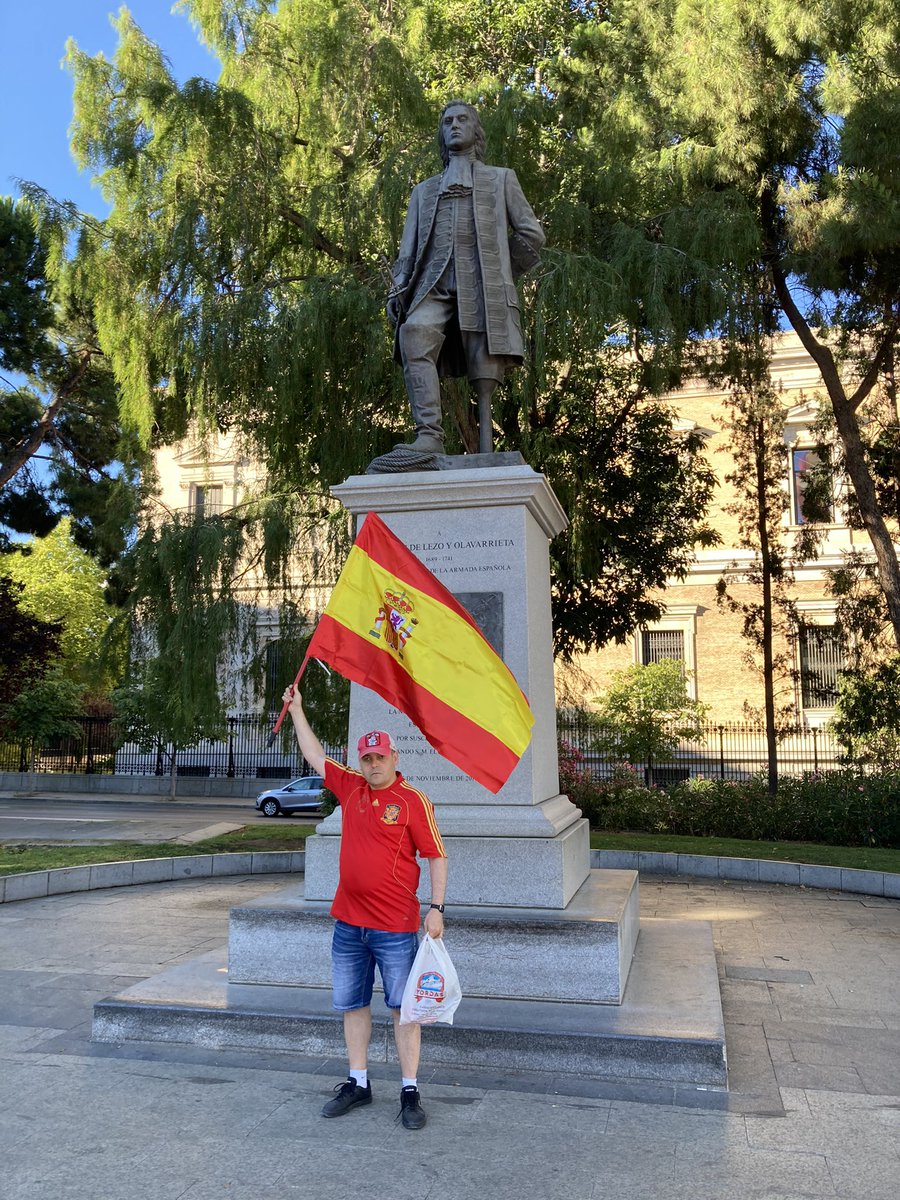 Juancho_Fuentes's tweet photo. @Eurocopa@VamosEspaña@BlasdeLezo@Spainengland https://t.co/3Ce4R8AbOB