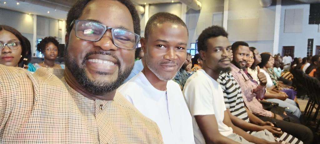 kaiyemomisirere's tweet photo. Worship with us at https://t.co/8vPkYe9IKq
#checkintime
#Daystar
#Blossom
#Flourish https://t.co/r5fCmpYNV9