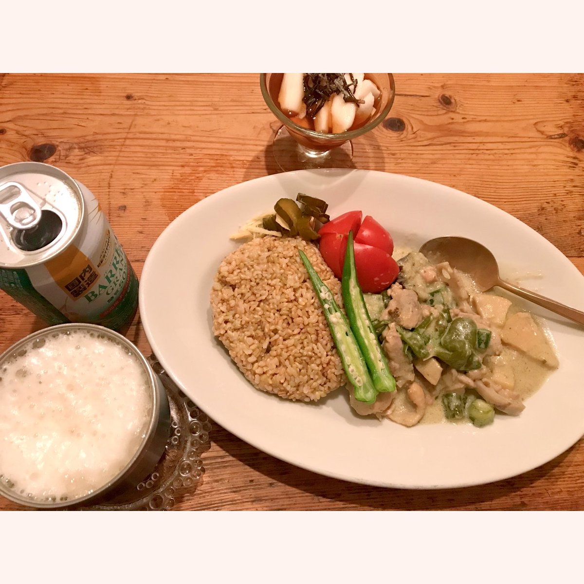 ryunosuke_h's tweet photo. #晩酌 #肴 #curry #greencurry #chickencurry #tomato #amela #オクラ #山芋 #塩昆布 #玄米 #beer #家呑み #宅呑み #おうちカレー #カレーは飲み物 #毎日カレーでもOK #カレー補充 #カレー部 #おうちカレー部 #ルウが右派 #家べろ #宅べろ https://t.co/ehyEE6JriD