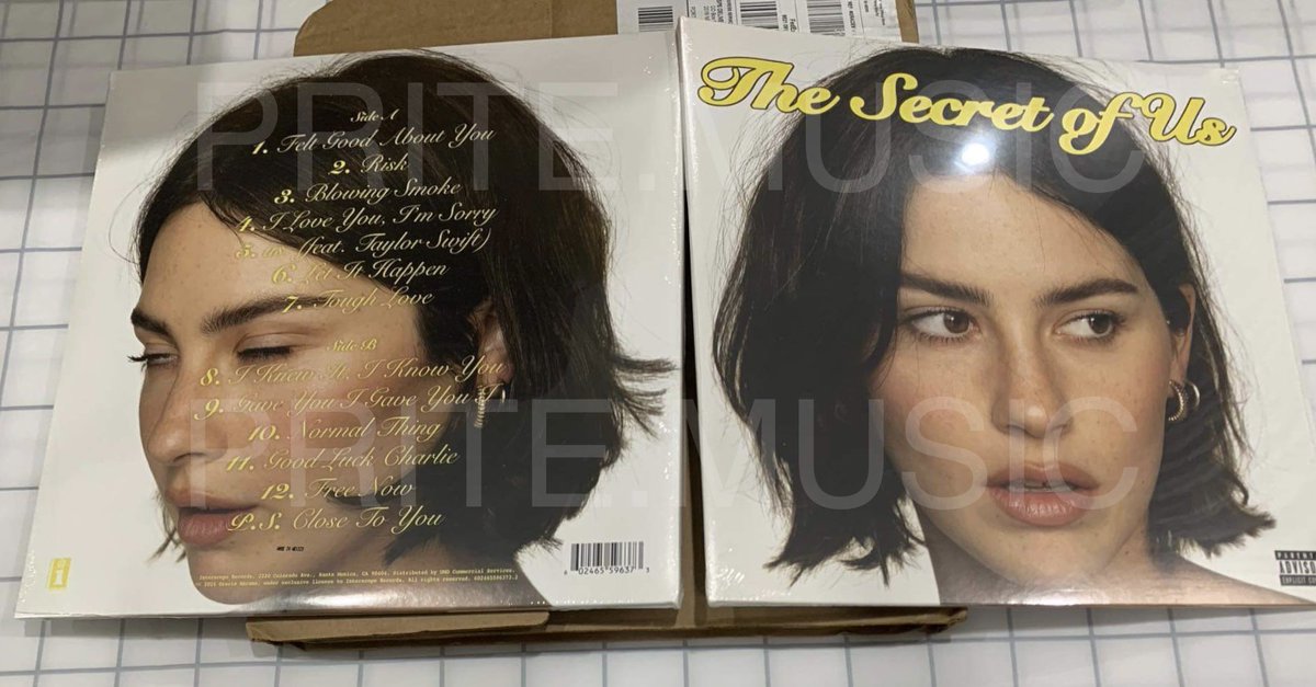 PritePritee's tweet photo. [พร้อมส่ง] แผ่นเสียง The Secret of Us + Signed - Gracie Abrams 2,290.- ส่งฟรี ✅

🟣 แผ่นสีม่วง + ไซน์

สั่งซื้อได้ที่ IG : prite. music 
#PRITEinstock #แผ่นเสียง #แผ่นไวนิล #แผ่นเสียงมือสอง #ตลาดนัดสากล https://t.co/OrOfEqy4Oe