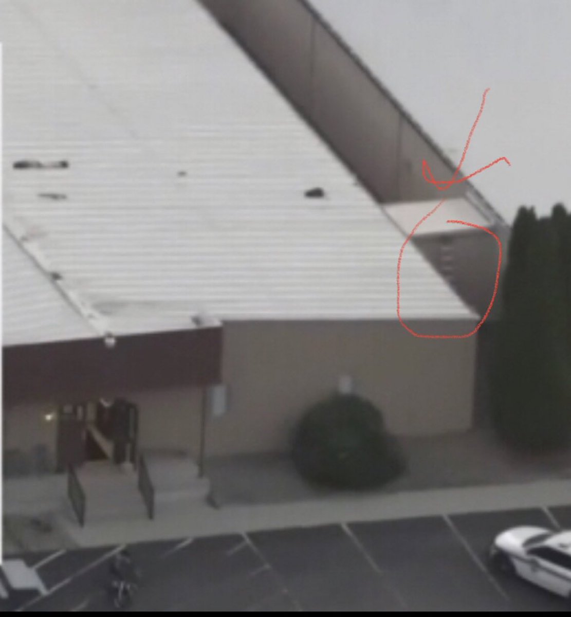 The authorities didn’t see a ladder going to a roof near #Trump?