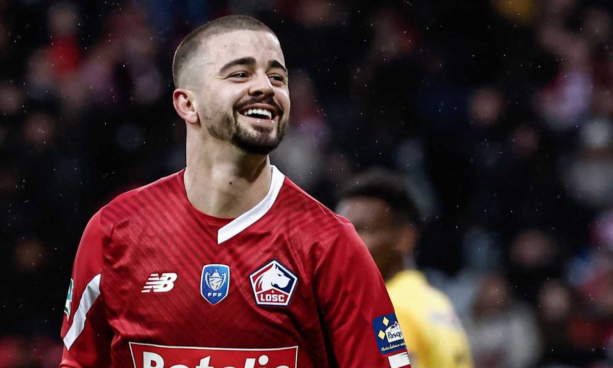 Mirkuzz_Alex's tweet image. AGGIORNAMENTO LAZIO⚪️🔵
Domani arriverà la prima offerta della #Lazio per #Zhegrova del #Lille (18m€+2bonus).
In attesa di aggiornamenti...

STAY TUNED⏳️⌛️