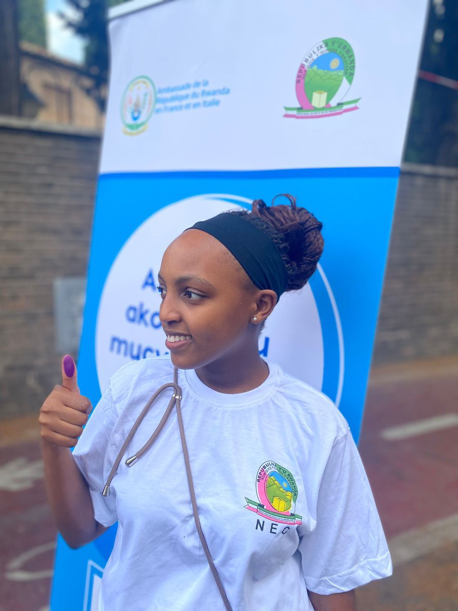 RwandainFrance's tweet photo. 🗳️ i #Roma mu Butaliyani naho abanyarwanda b’ingeri zose babukere ngo bihitiremo abayobozi bababereye.
#Dutore! https://t.co/UEqqSnyGwr