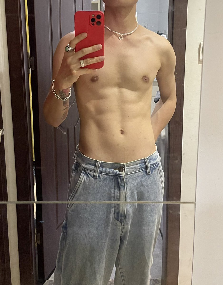 请叫我稀血鬼 tweet media