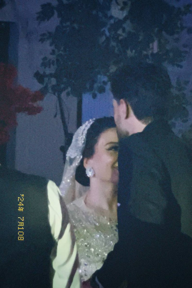 urfavNeda2's tweet photo. صِرنا واحدًا، كل شيء أصبح آمنًا.💗 https://t.co/aYx2rzOXFA