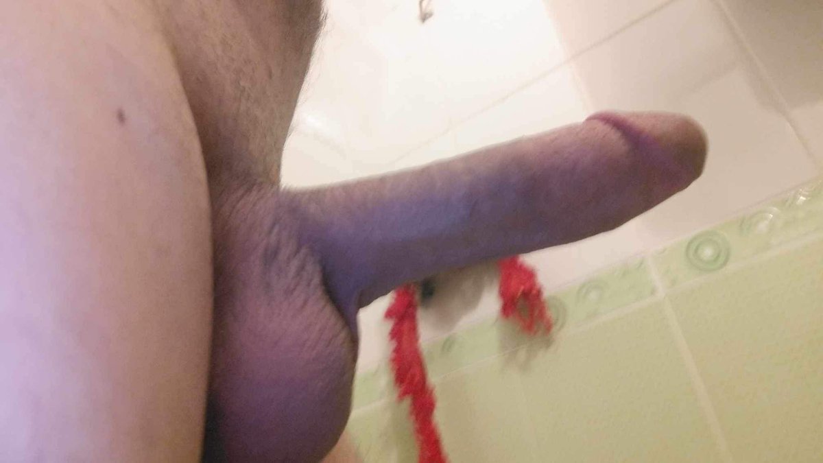 Beraber zevkin doruklarına  çıkmak istiyen  varmı  19 CM lik penisimi içinde   hissetmek  için yazın canlarım😋😋😈