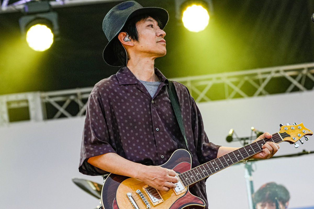 sukimafes's tweet photo. #スピッツ さん、ありがとうございました！

＜セットリスト＞
「群青」 and more…！

Photo: 佐藤広理 @hilf_ntlo （1st-2nd）
Photo: “SUGI” Yuuya Sugira @Sugi_Yu7 （3rd-4th）

#スキマフェス #スキマスイッチ https://t.co/f4EJU1PmbL