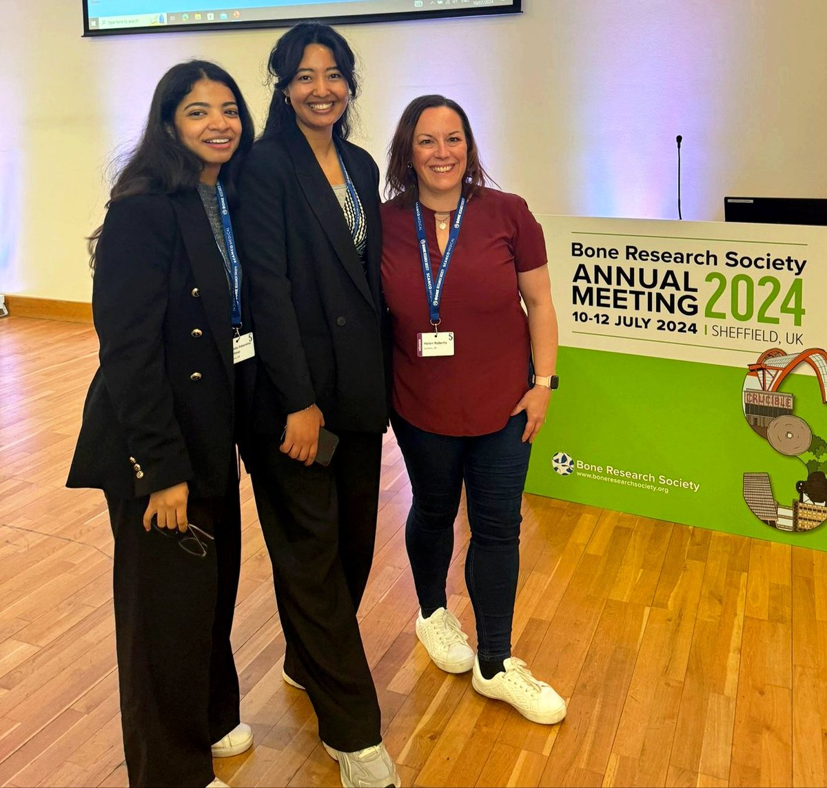 Dr Helen Roberts (@roberts_helen1) on Twitter photo A great couple of days at the #BRS2024 conference in Sheffield!! Congratulations to my PhD student <a href="/DanielaPM08/">Daniela</a> who won a New Investigator award for her <a href="/chiefchemopony/">Willberry Wonder Pony</a> funded work on osteosarcoma metastasis! #kickingcancersbutt <a href="/DrScottJRoberts/">Dr Scott Roberts</a> <a href="/MiddlesexUni/">Middlesex University</a> A great couple of days at the #BRS2024 conference in Sheffield!! Congratulations to my PhD student <a href="/DanielaPM08/">Daniela</a> who won a New Investigator award for her <a href="/chiefchemopony/">Willberry Wonder Pony</a> funded work on osteosarcoma metastasis! #kickingcancersbutt <a href="/DrScottJRoberts/">Dr Scott Roberts</a> <a href="/MiddlesexUni/">Middlesex University</a>