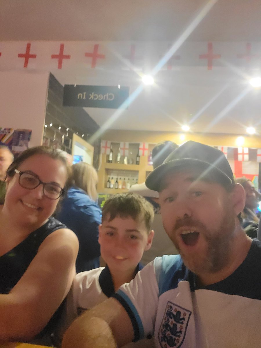craiggaz's tweet photo. #SSNThreeLions https://t.co/u2ktG3TR4t