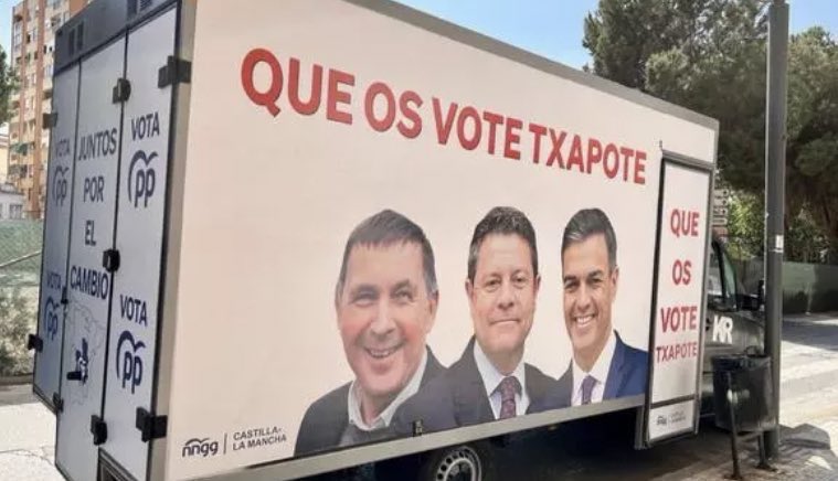 AlanBarrosoA's tweet photo. @NunezFeijoo ¿Te refieres a esto, Alberto? https://t.co/dCbiI6TYVZ
