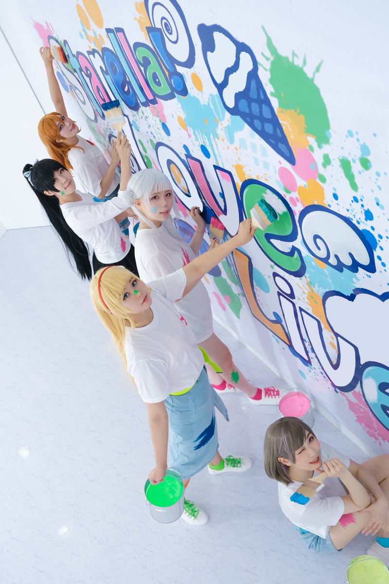 Star_liella's tweet photo. 🌠스타에라! Painter 스타일 공개🌠
#Starella_Painting_Story 

마지막 단체 사진을 공개합니다-!!
🧡🩵🩷💚💙 https://t.co/EVCoqRhnFg