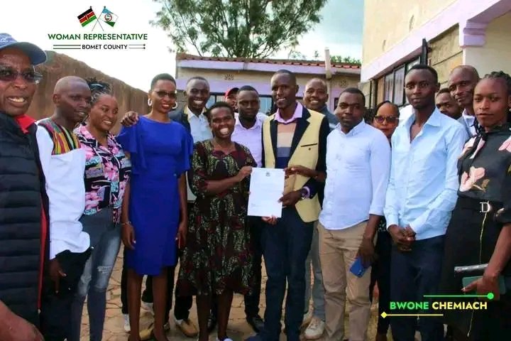 EXPOSE EXPOSE!!!
<a href="/LinetToto/">LINET CHEPKORIR (TOTO)</a> , ulitoa wapi barua ya TSC?? <a href="/TSC_KE/">TSC</a>  where did Linet get these letters from? We shall bring them all to the public to see. 
#OccupyTSC 
#nancymachariamustgo