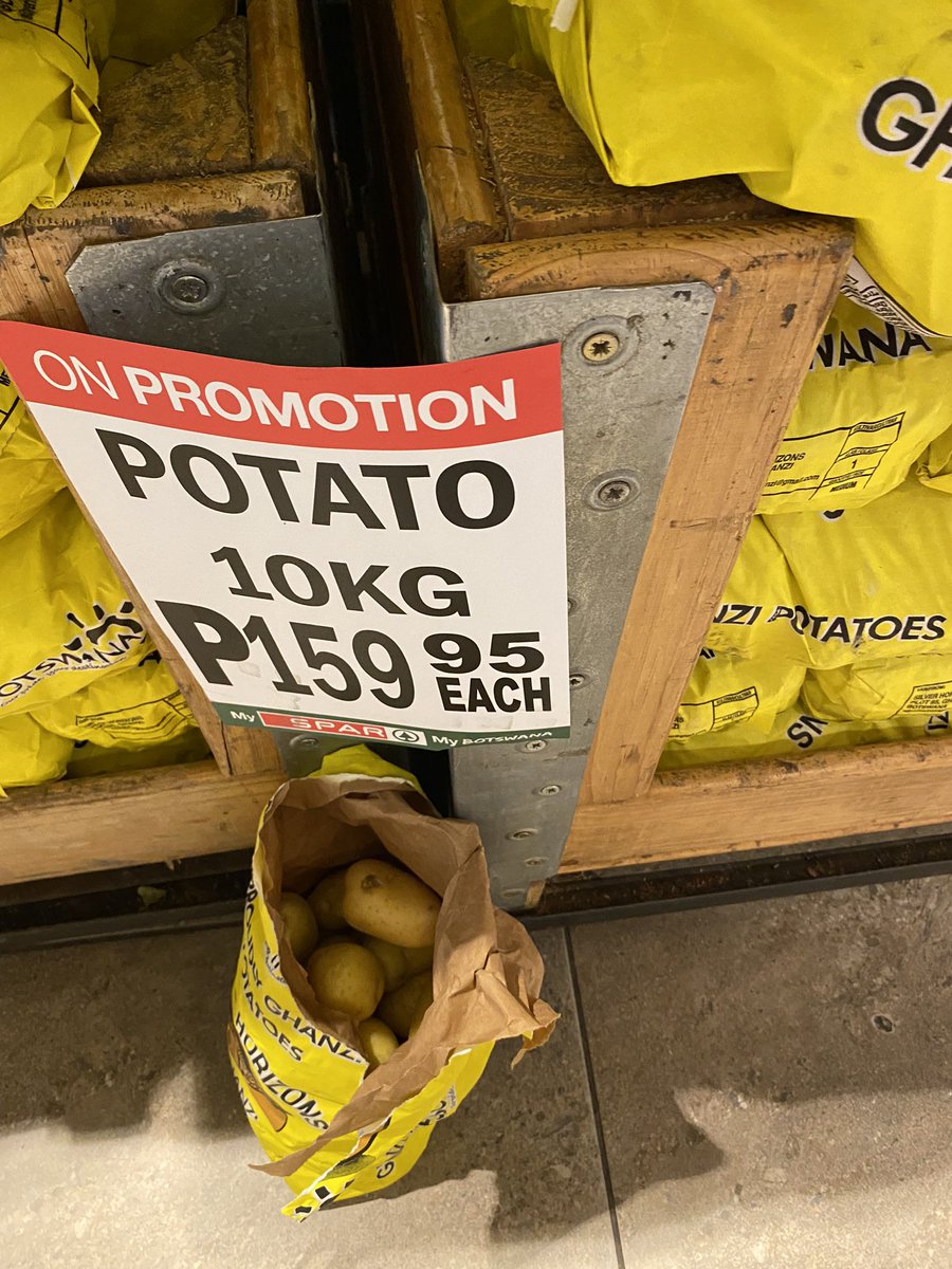 Tsatseng's tweet photo. That’s the price of 10kg bag of potatoes currently in the supermarkets, locally and across the border…when you ask questions you’re told that Rome was not built in a day. Are you sure you are building Rome or this is benefitting a few connected retailers . https://t.co/QOhKdz9OGr