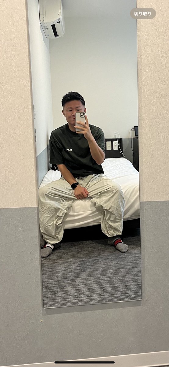 か な と tweet media