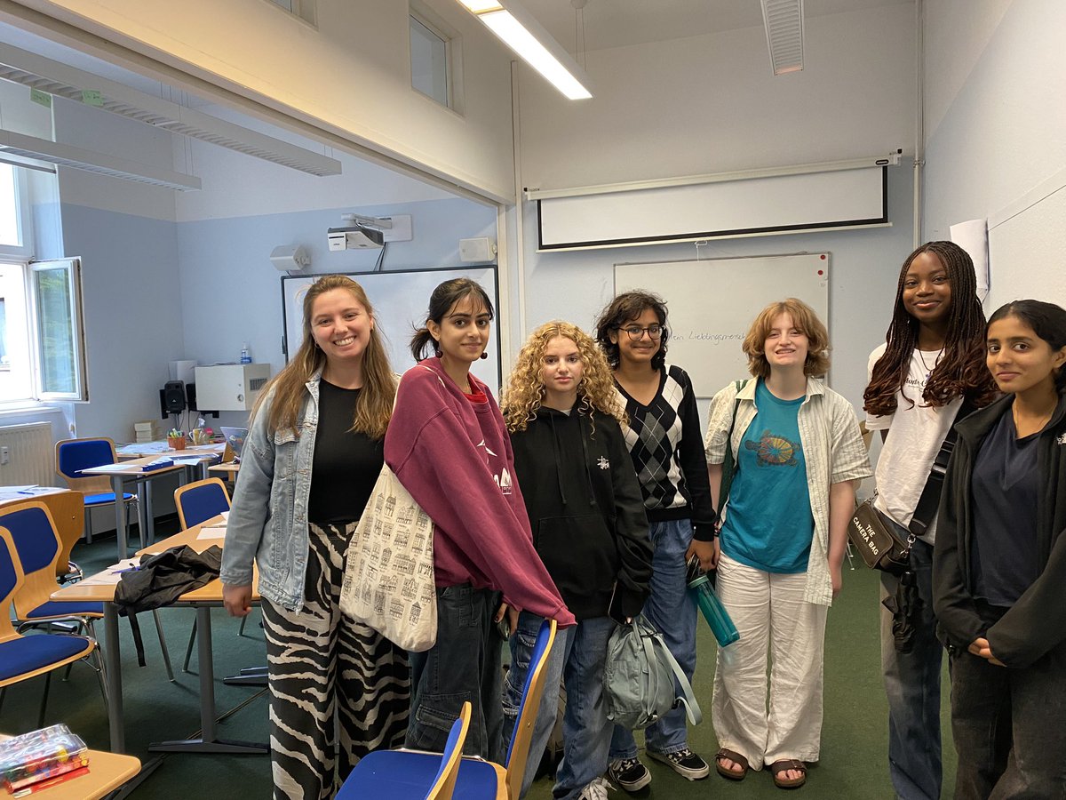 NLCS Languages tweet media