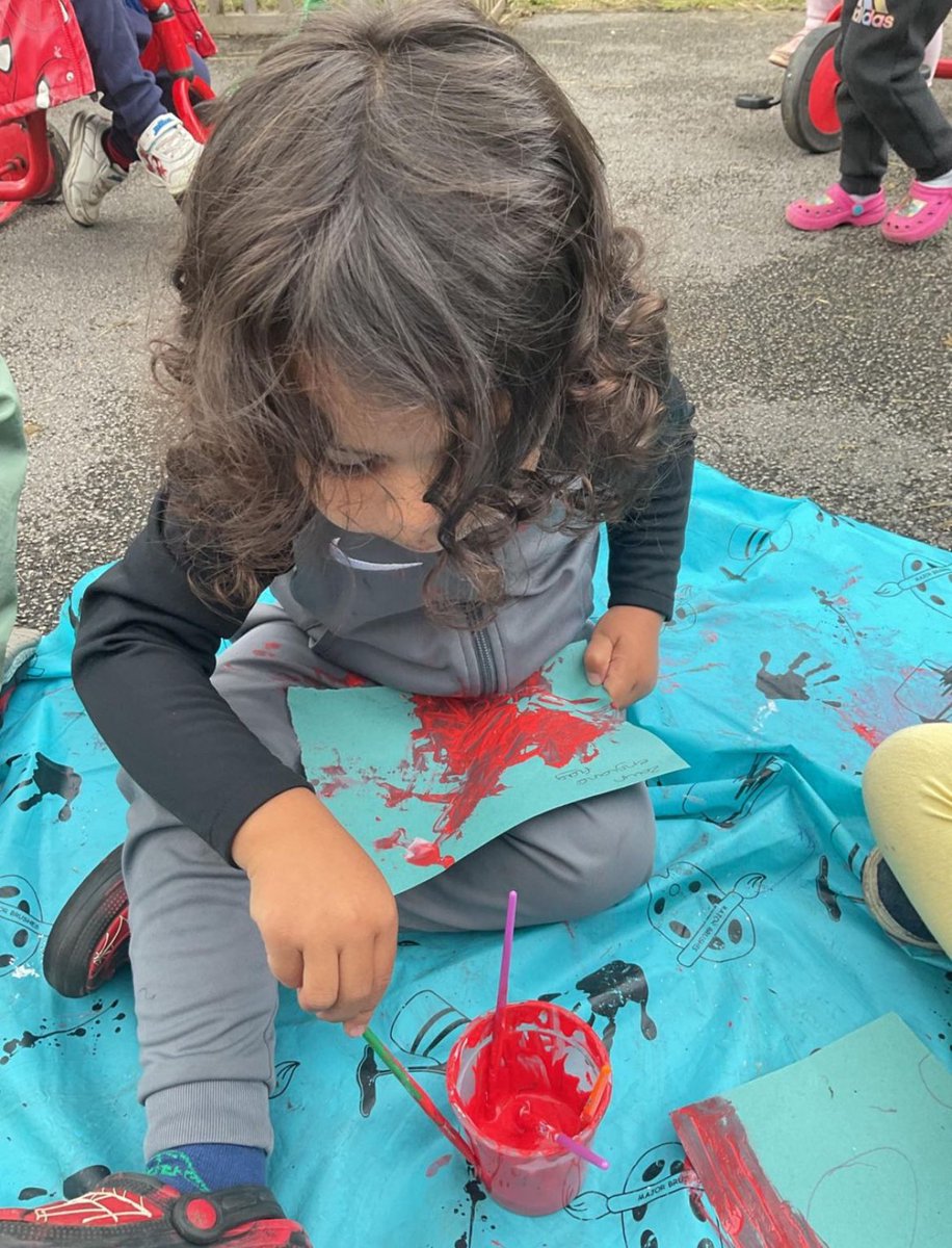 Sunnyhill Day Nursery tweet media