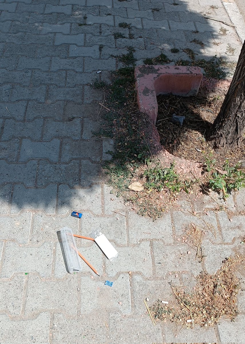 birfaniiiiiiiii's tweet photo. Yine birilerinin kalbi kırılmış

 #kpss2024 #kpss #ösym https://t.co/8KJGvwwyT9
